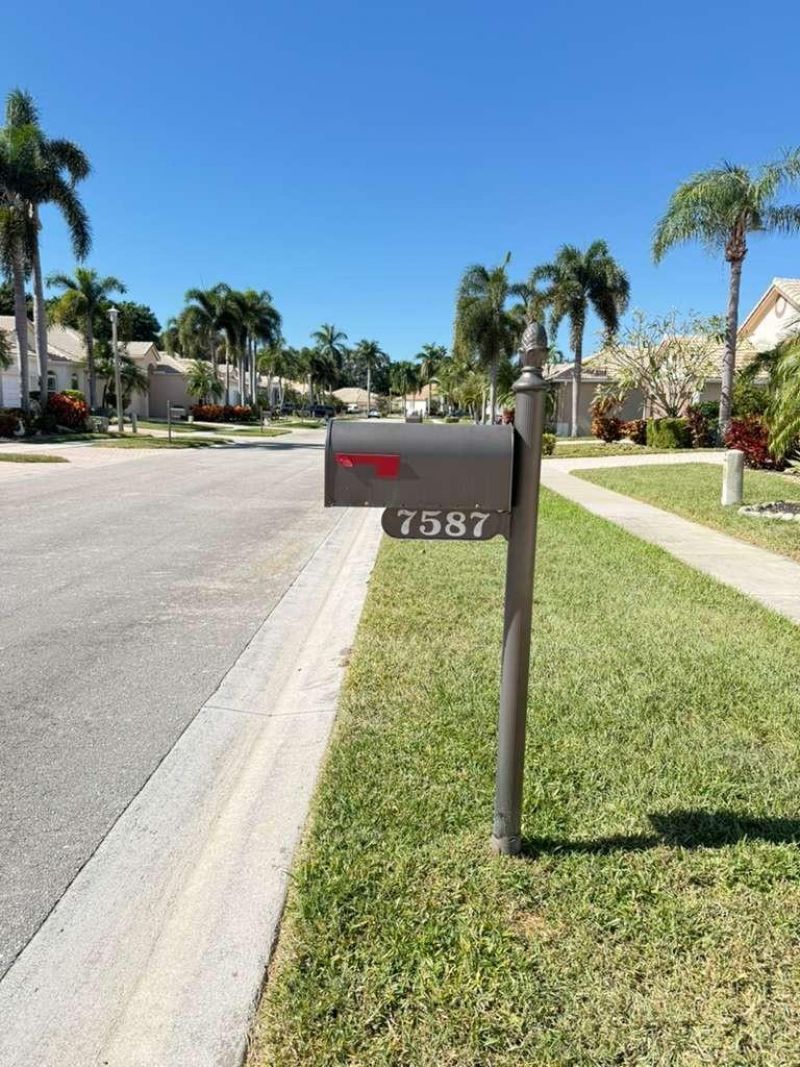 7587 Eagle Point Drive, Delray Beach, FL 33446 Photo
