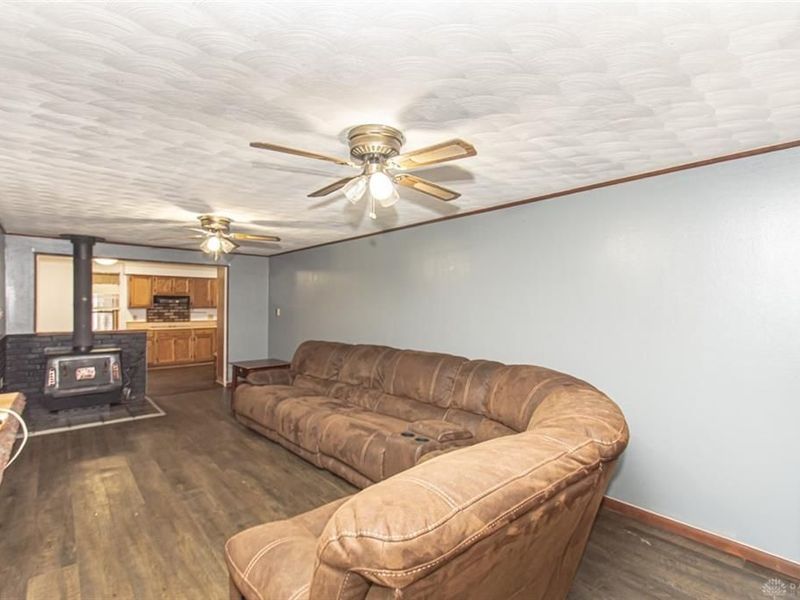 23 Long Drive, Eaton, OH 45320 Photo 9