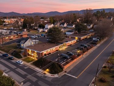 1305 13TH ST, WAYNESBORO, VA 22980