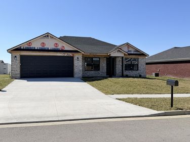 227 Brook Cove, Berea, KY 40403