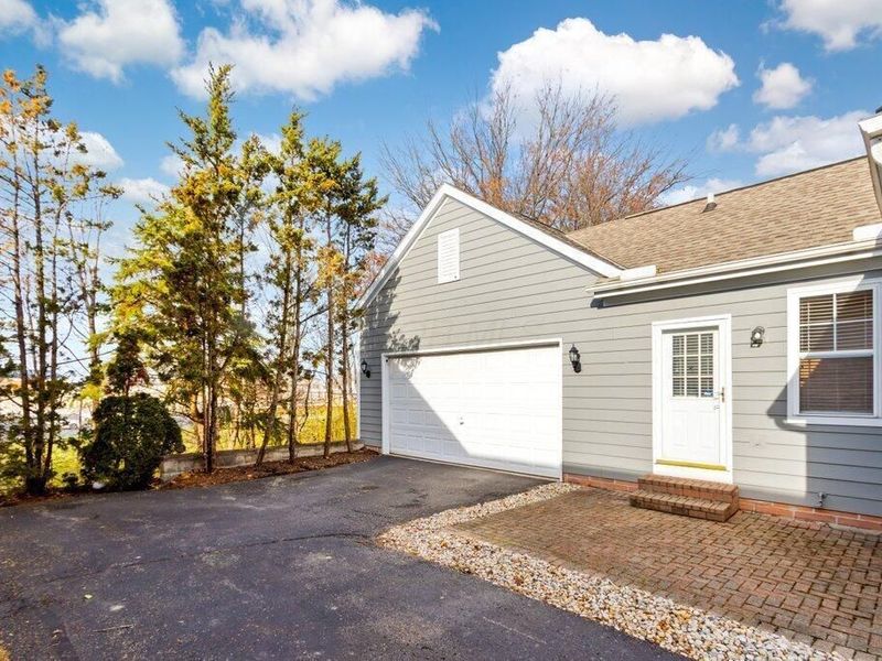 6019 Bentgate Lane, Columbus, OH 43230 Photo 30