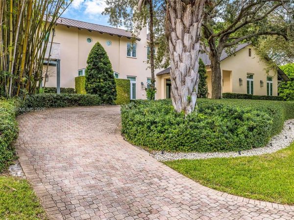7370 Vistalmar St, Coral Gables, FL 33143