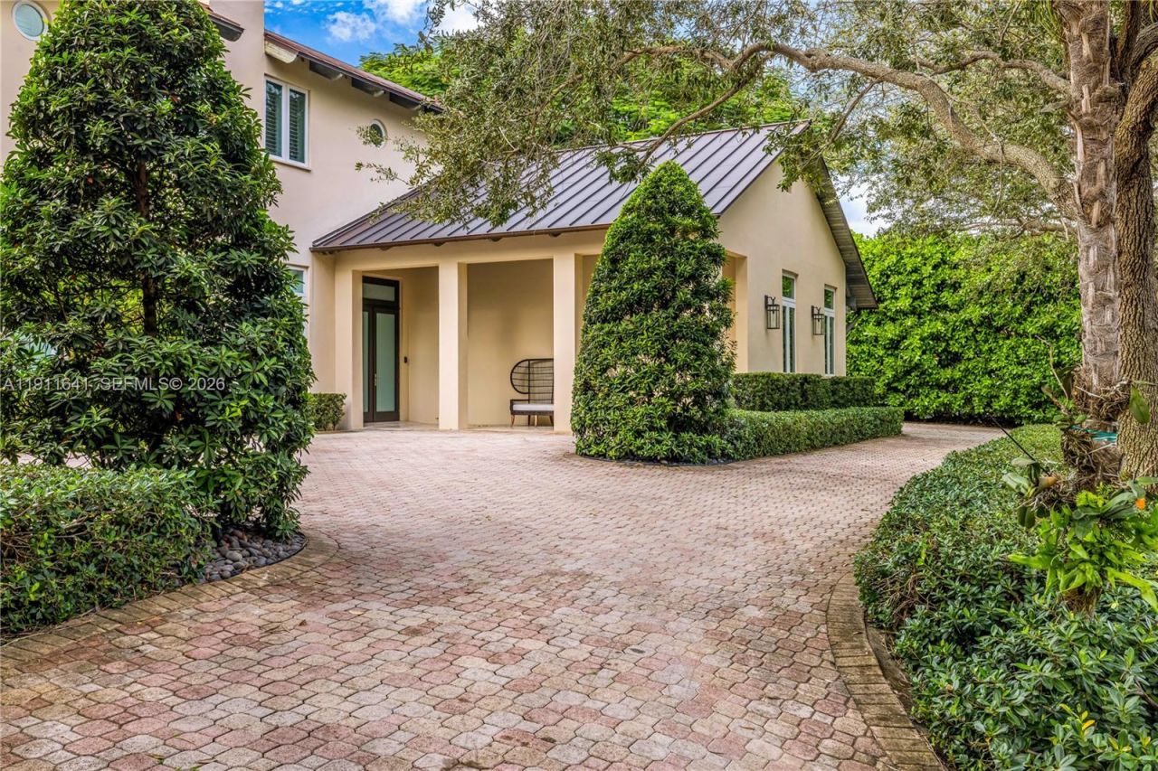 7370 Vistalmar St, Coral Gables, FL 33143 Photo