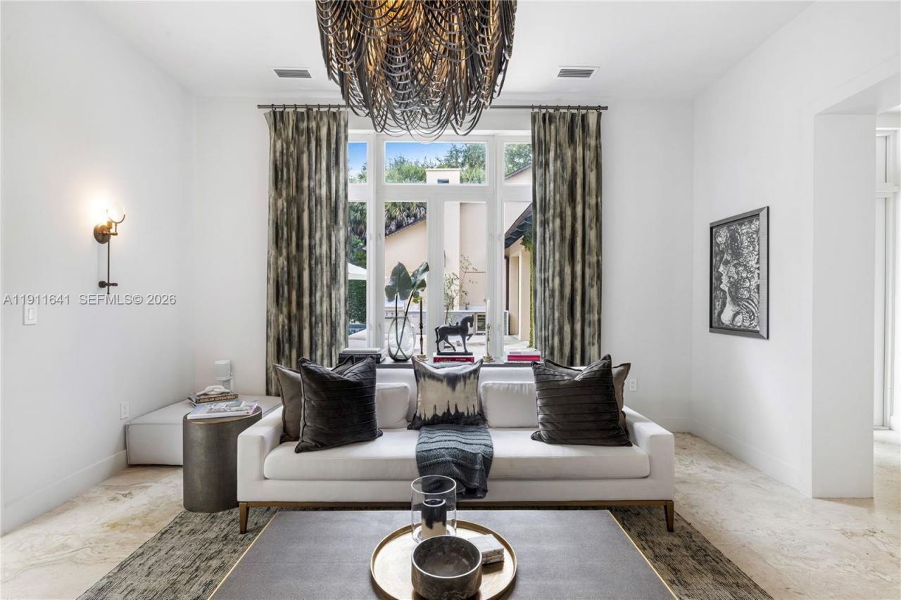 7370 Vistalmar St, Coral Gables, FL 33143 Photo