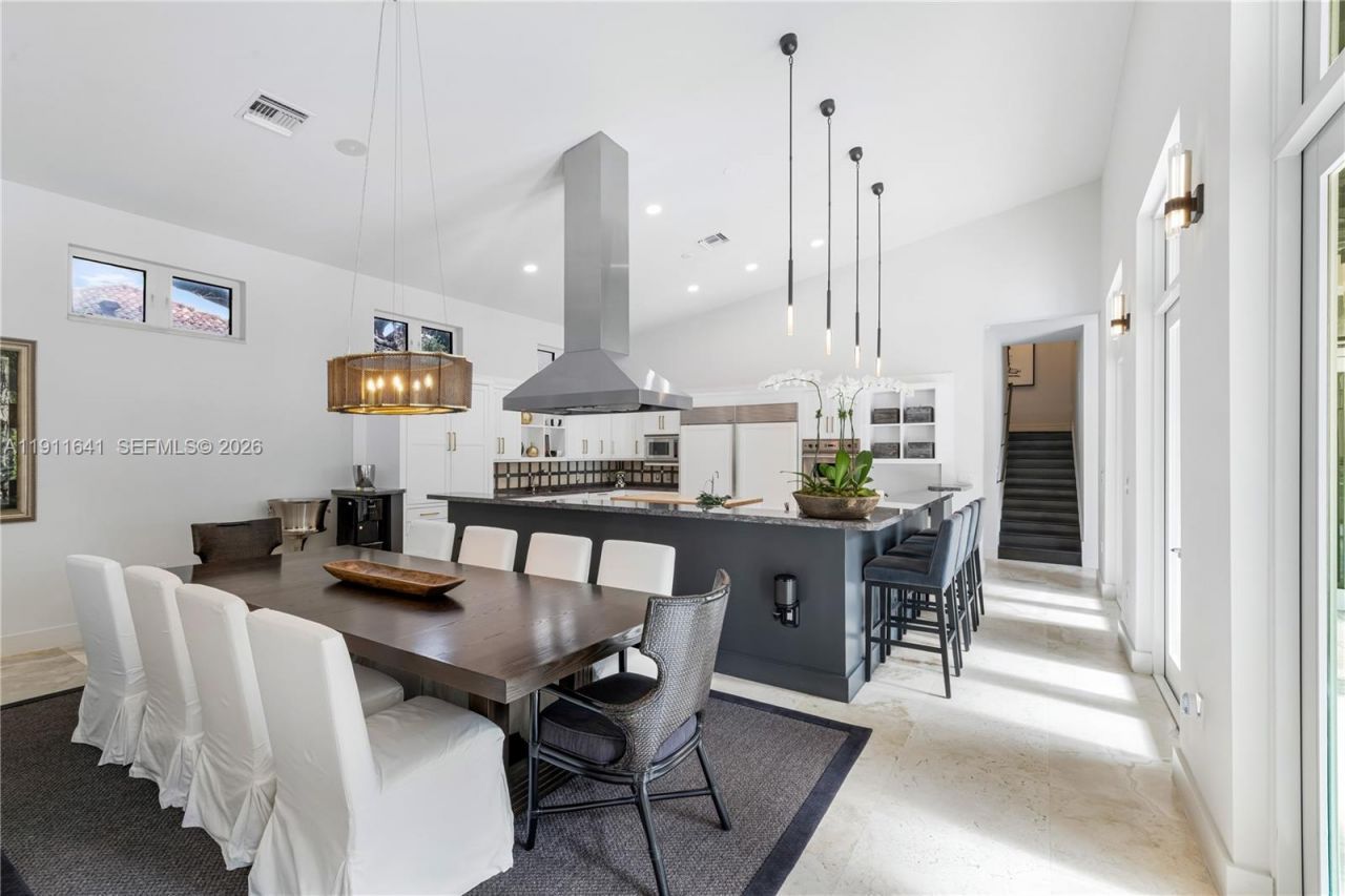 7370 Vistalmar St, Coral Gables, FL 33143 Photo