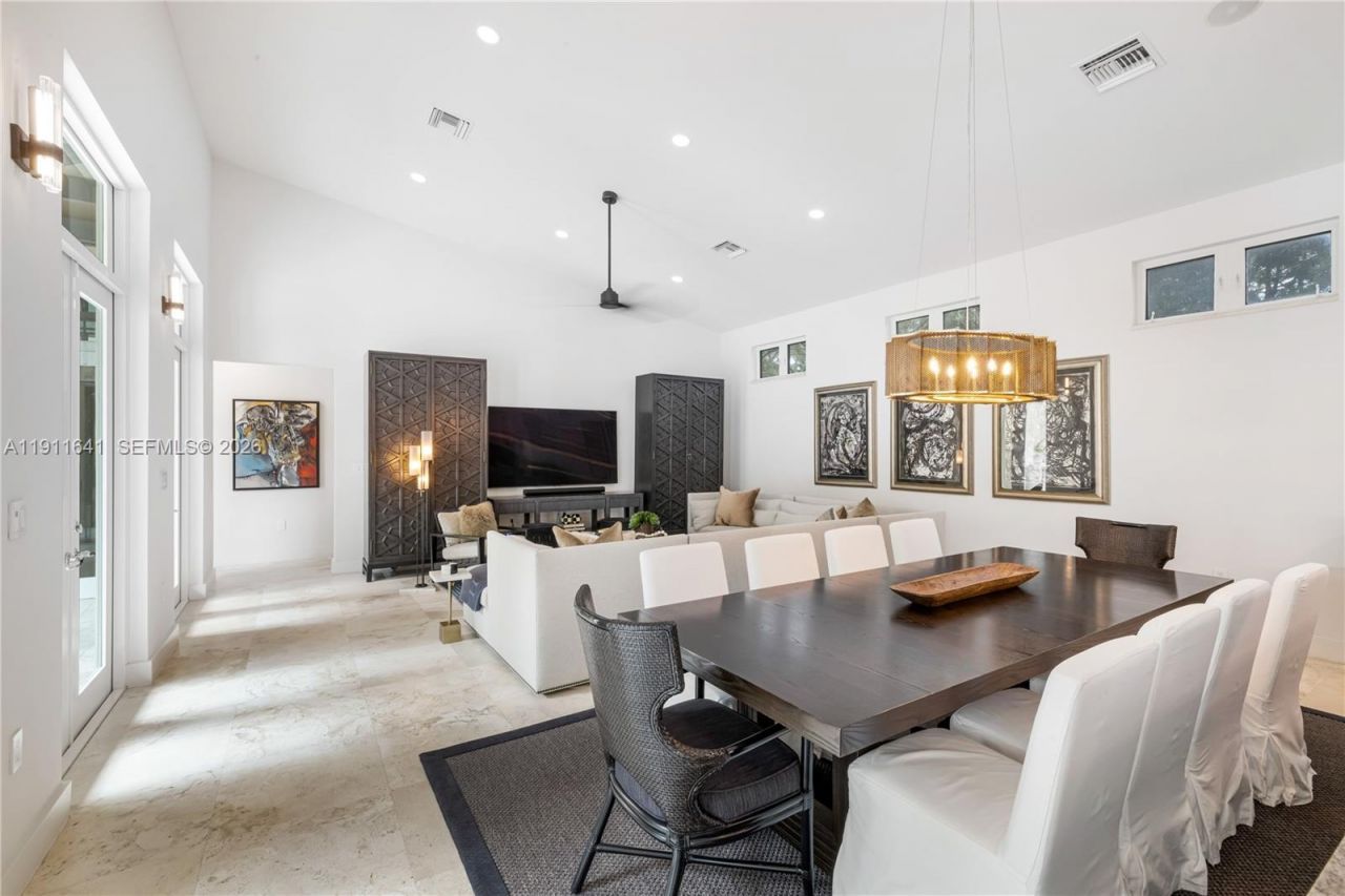 7370 Vistalmar St, Coral Gables, FL 33143 Photo