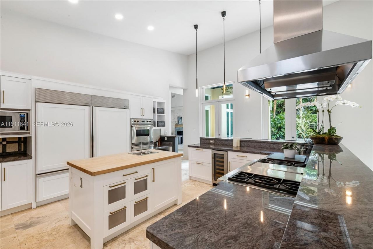 7370 Vistalmar St, Coral Gables, FL 33143 Photo