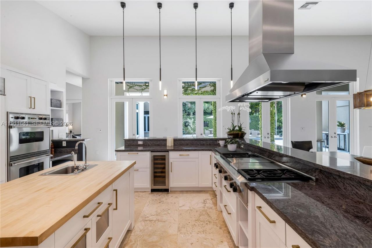 7370 Vistalmar St, Coral Gables, FL 33143 Photo