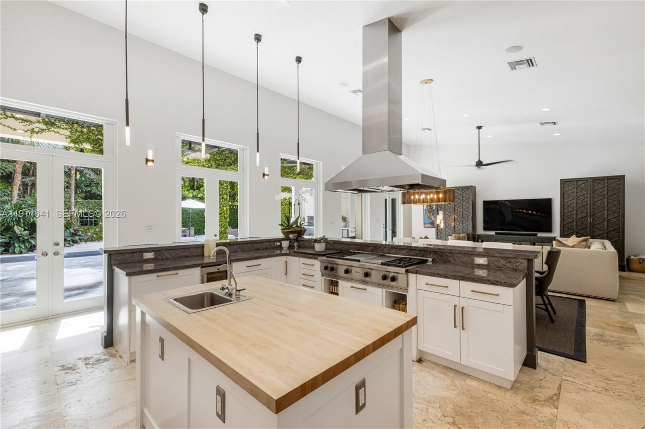 7370 Vistalmar St, Coral Gables, FL 33143 Photo