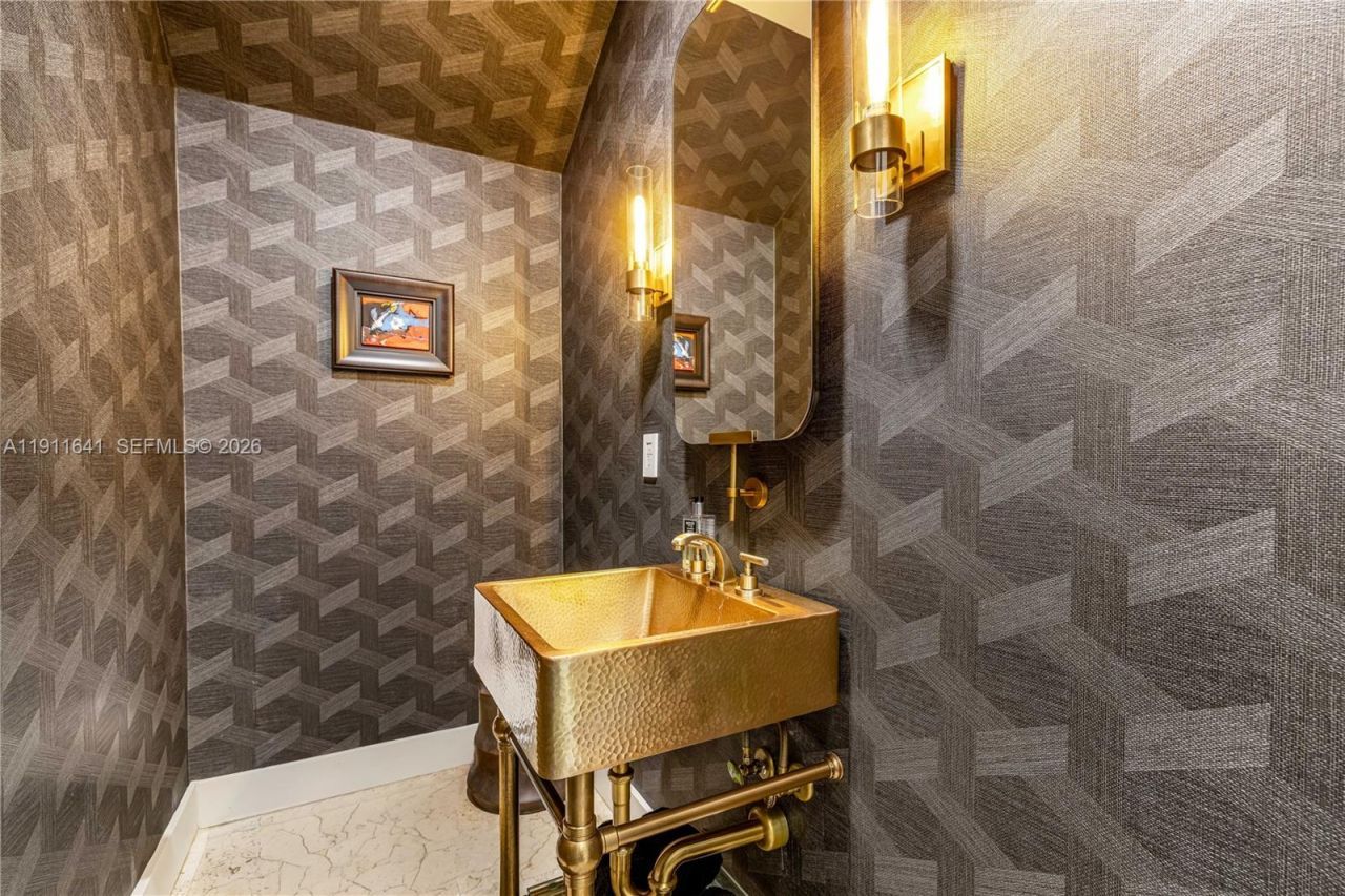 7370 Vistalmar St, Coral Gables, FL 33143 Photo