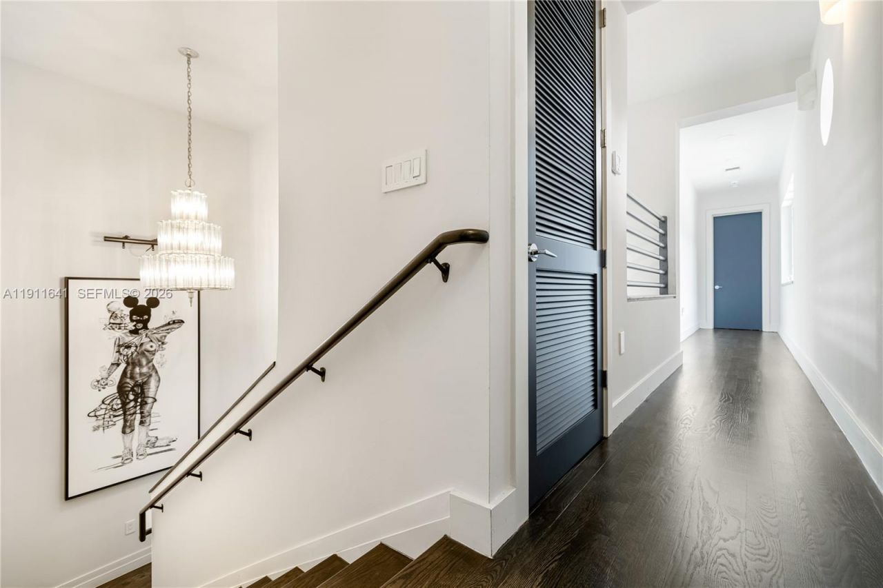 7370 Vistalmar St, Coral Gables, FL 33143 Photo