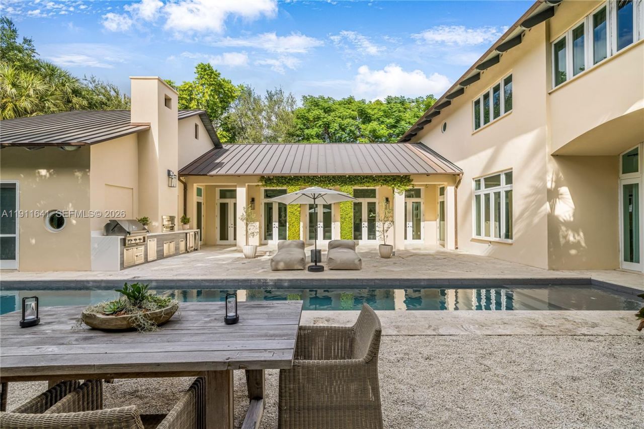 7370 Vistalmar St, Coral Gables, FL 33143 Photo