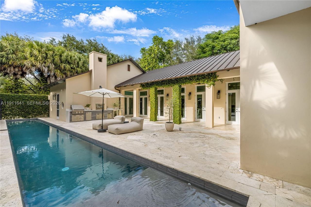 7370 Vistalmar St, Coral Gables, FL 33143 Photo