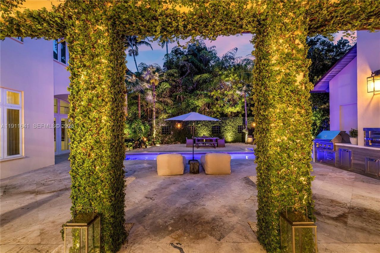 7370 Vistalmar St, Coral Gables, FL 33143 Photo