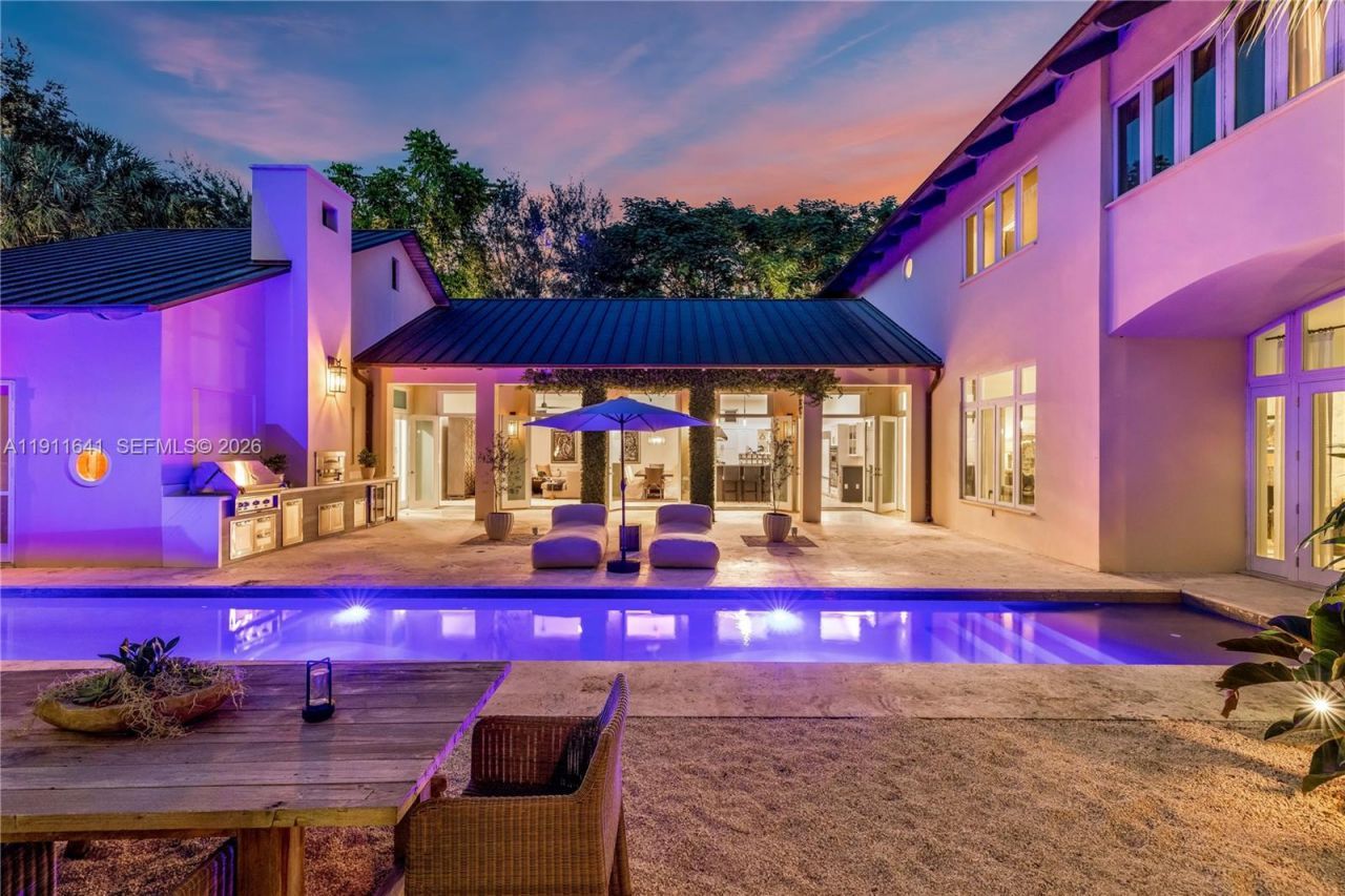 7370 Vistalmar St, Coral Gables, FL 33143 Photo