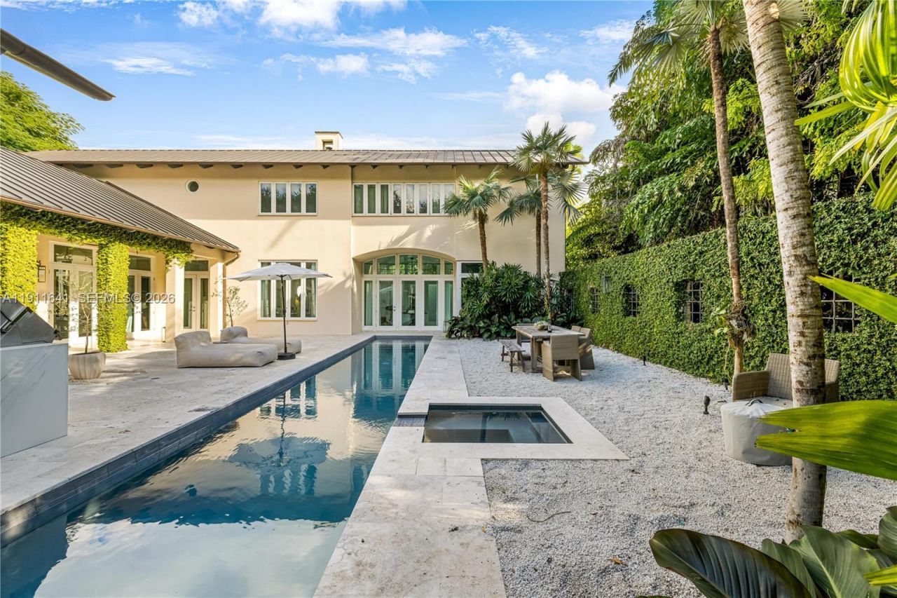 7370 Vistalmar St, Coral Gables, FL 33143 Photo