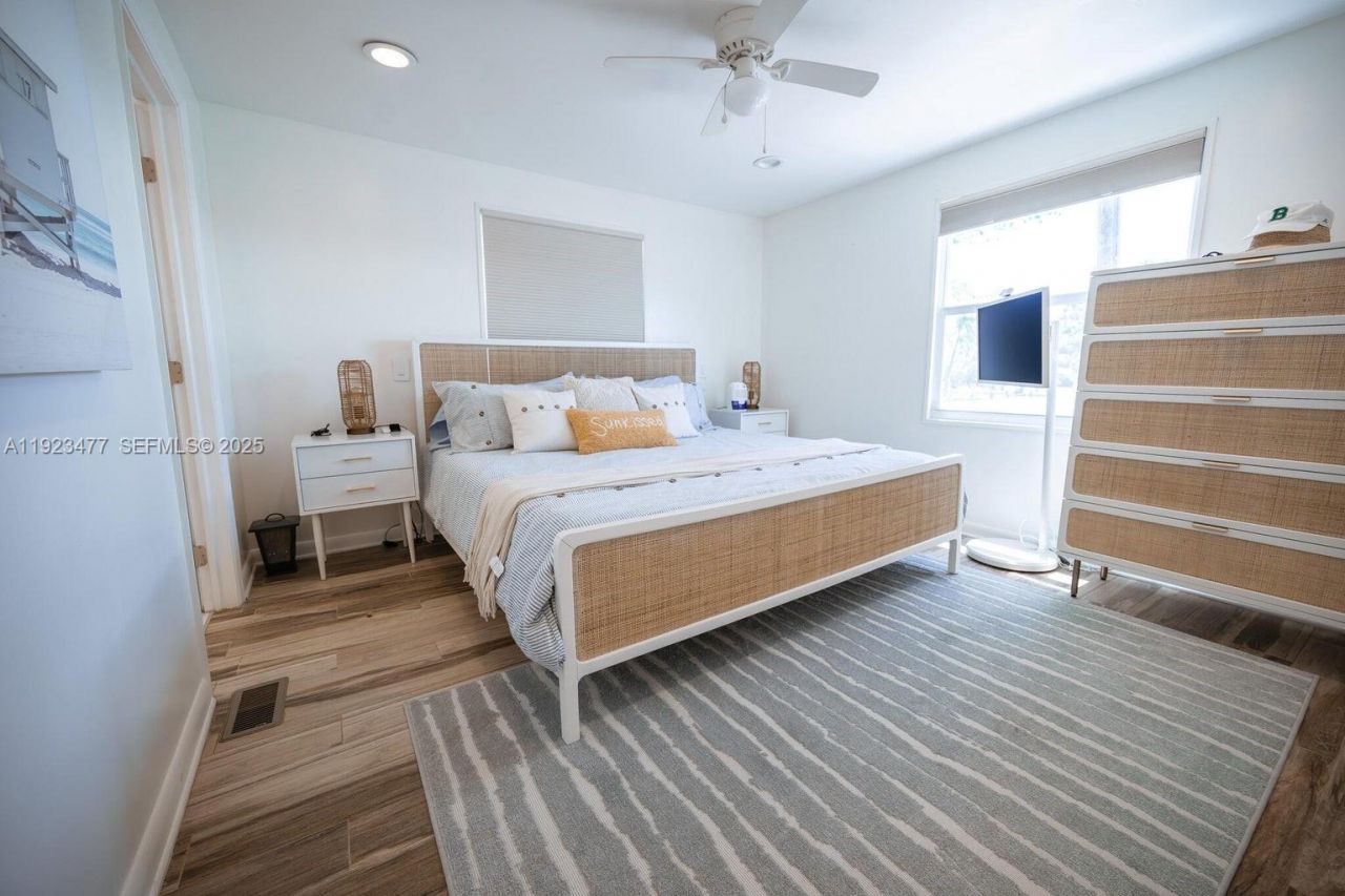 212 Buttonwood Ln, Key Largo, FL 33070 Photo