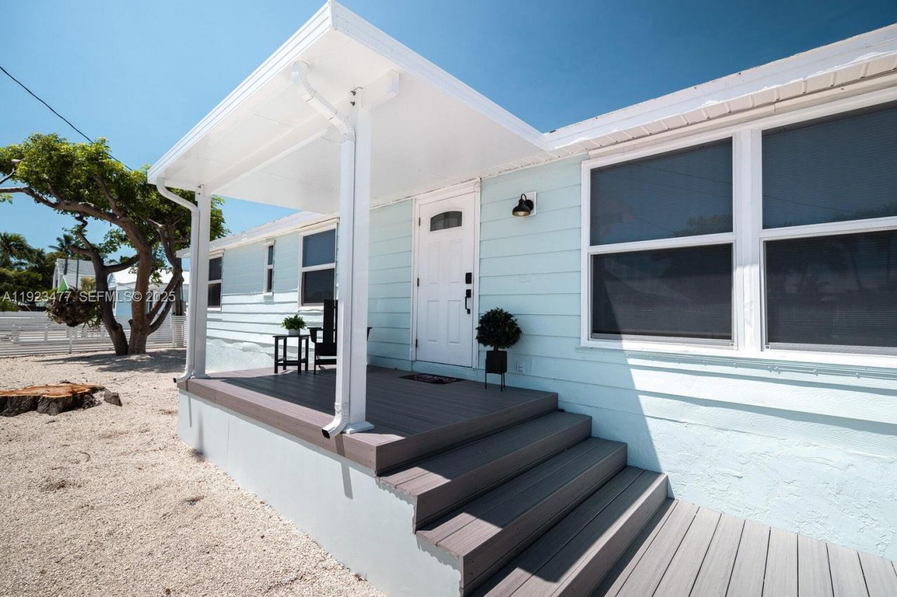 212 Buttonwood Ln, Key Largo, FL 33070 Photo