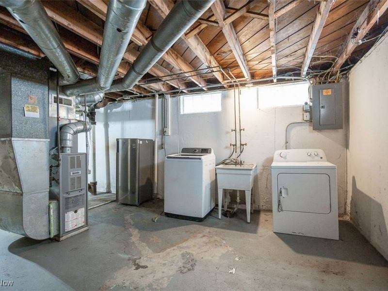 12701 York Boulevard, Cleveland, OH 44125 Photo 20