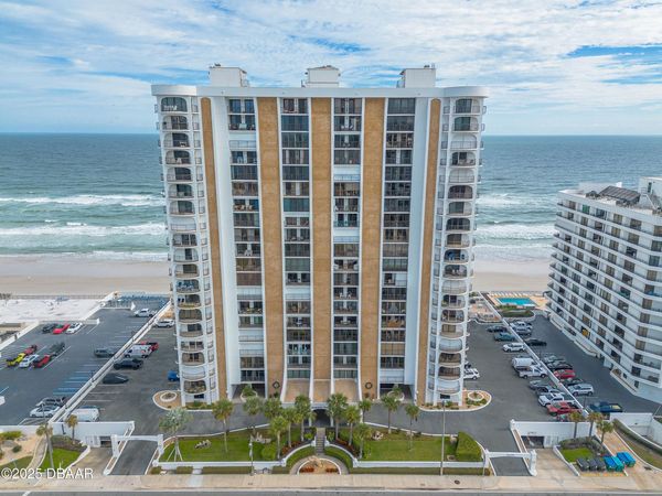 3003 S Atlantic Avenue, Unit 17A2, Daytona Beach, FL 32118