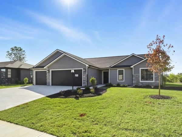 5165 Greyson Heights Drive, Auburn, IN 46706