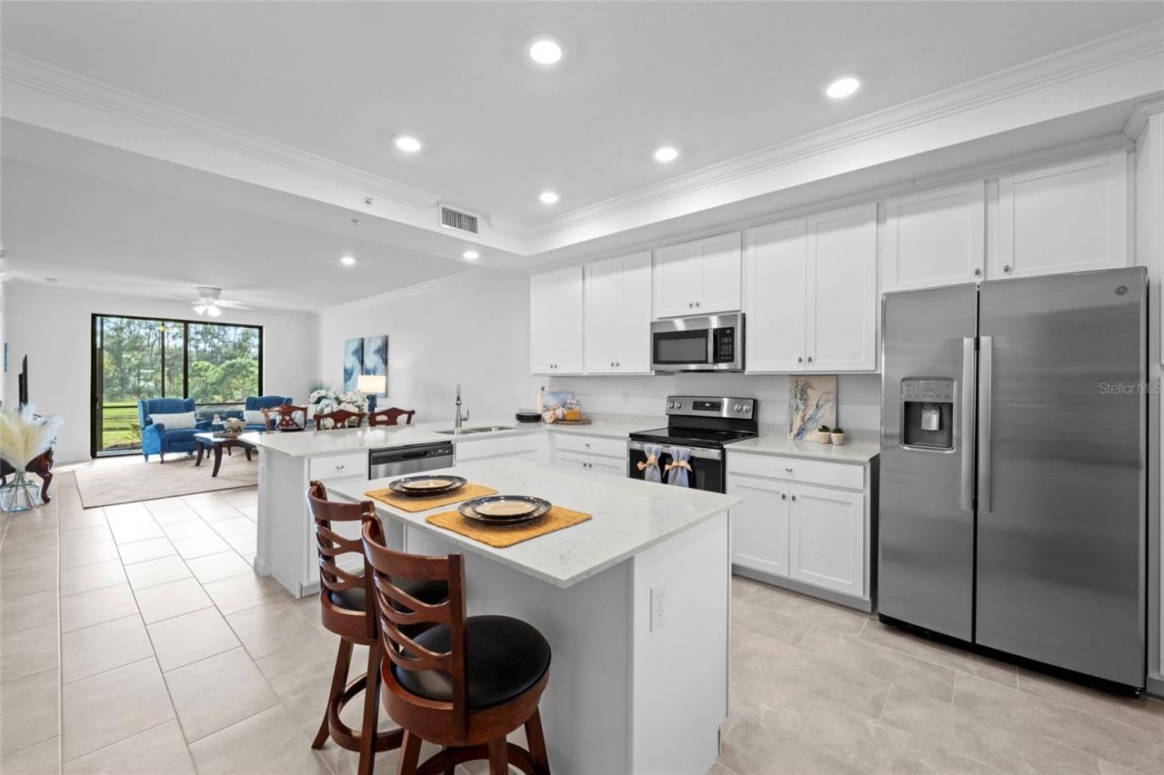 18114 Gawthrop Drive, Unit 105, Bradenton, FL 34211 Photo