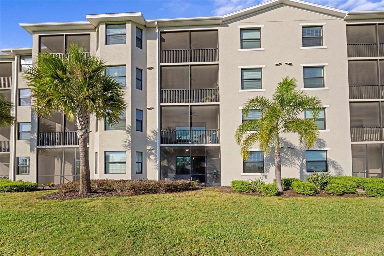 18114 Gawthrop Drive, Unit 105, Bradenton, FL 34211 Photo