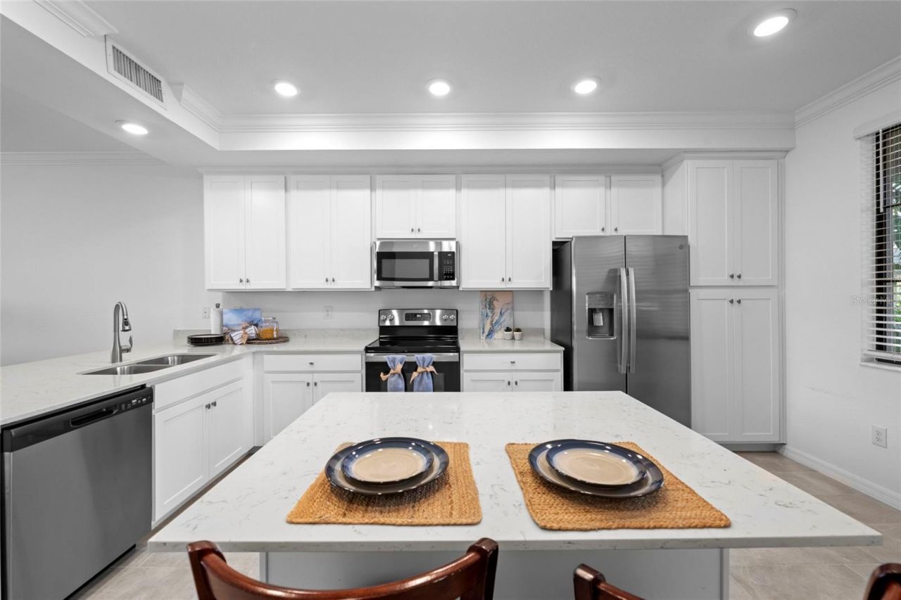 18114 Gawthrop Drive, Unit 105, Bradenton, FL 34211 Photo