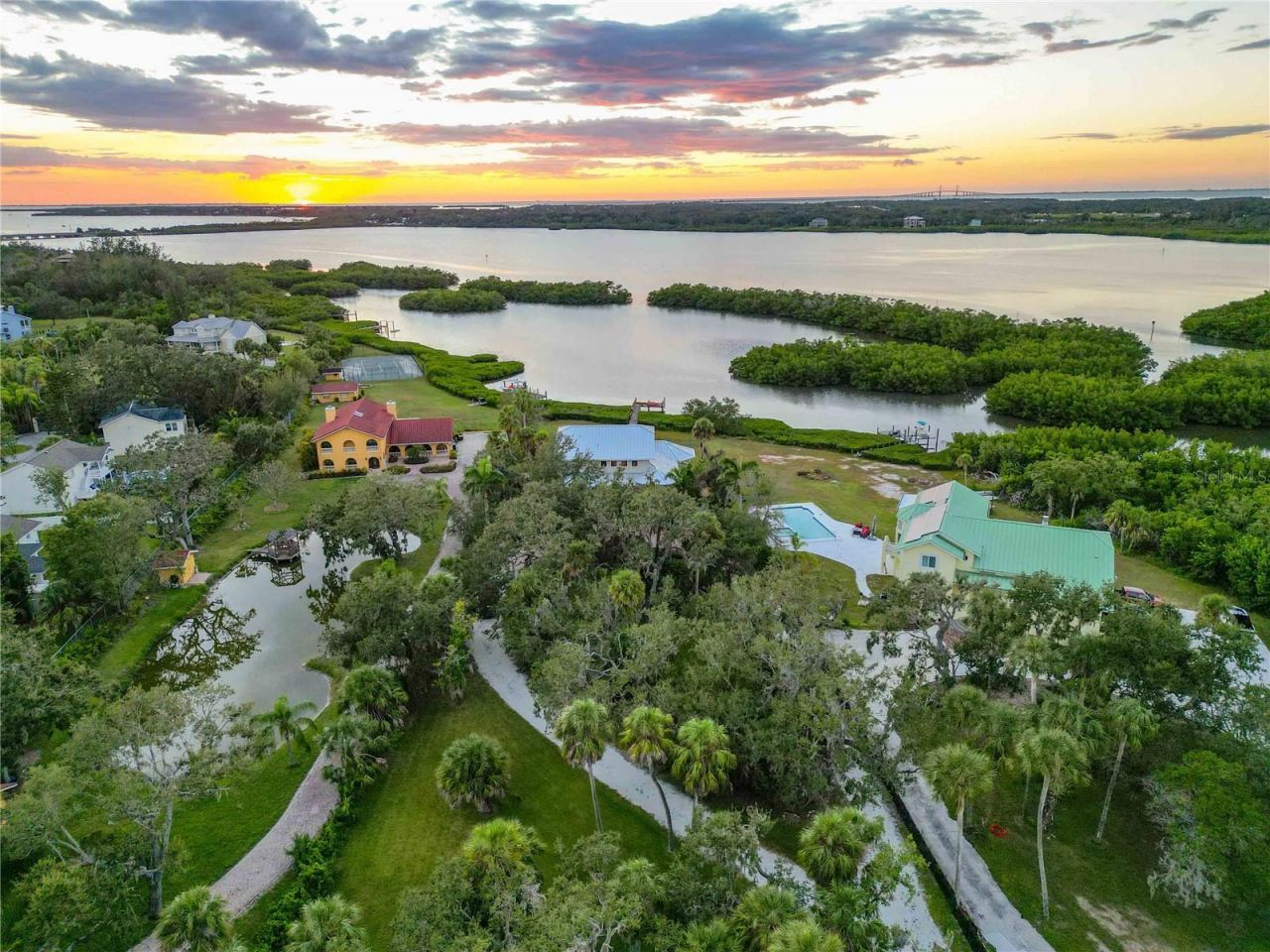 6511 Bayshore Road, Palmetto, FL 34221 Photo