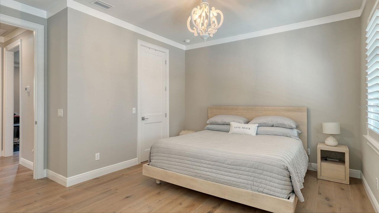 1905 Goldenrod Street, Sarasota, FL 34239 Photo