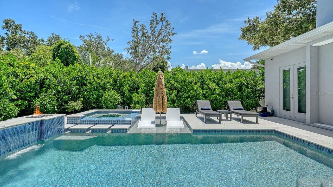 1905 Goldenrod Street, Sarasota, FL 34239 Photo