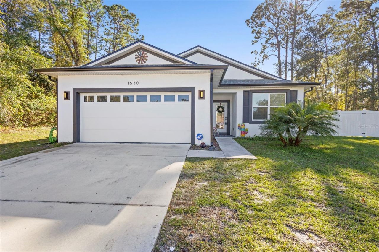 1630 W New York Avenue, Orange City, FL 32763 Main Photo