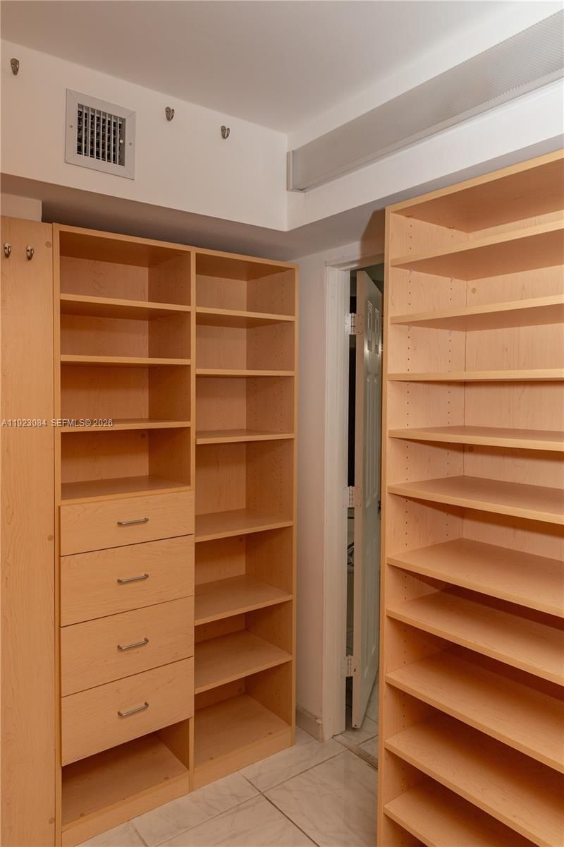 3500 Mystic Pointe Dr, Unit 3506, Aventura, FL 33180 Photo