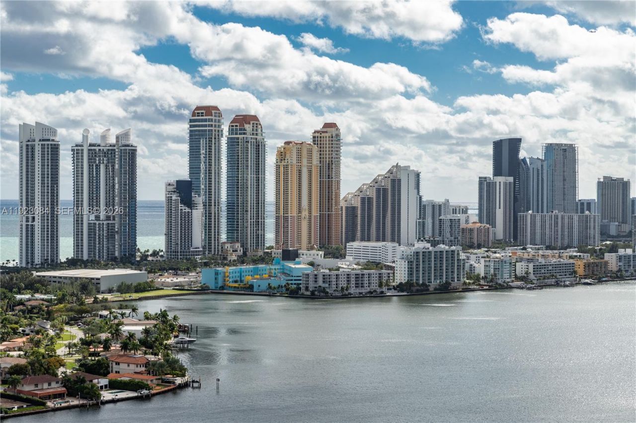 3500 Mystic Pointe Dr, Unit 3506, Aventura, FL 33180 Photo