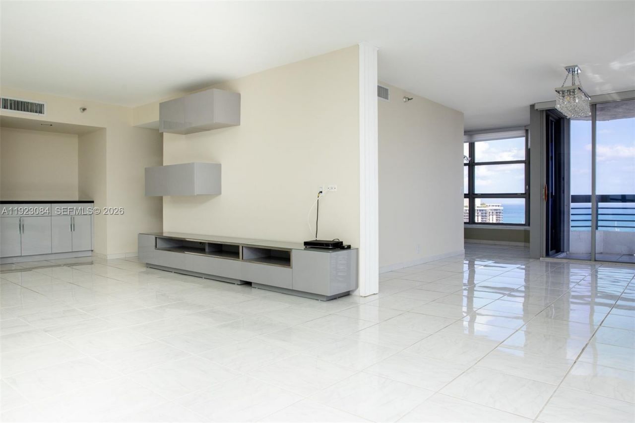 3500 Mystic Pointe Dr, Unit 3506, Aventura, FL 33180 Photo