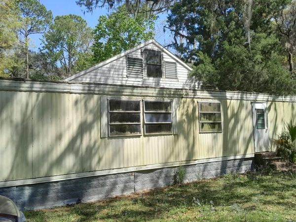 9250 NW 178th Pl, Fanning Springs, FL 32693