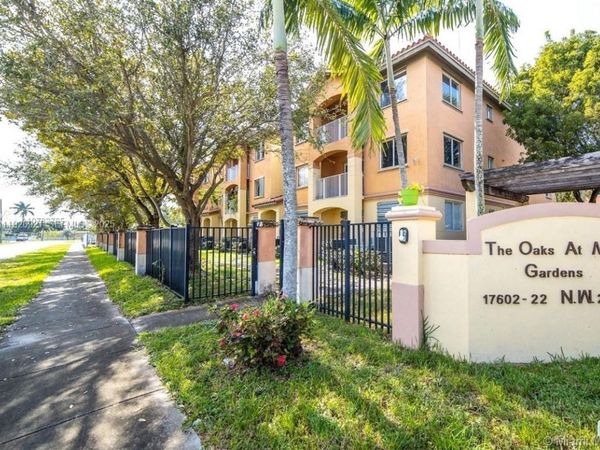 17622 NW 25th Ave, Unit 101, Miami Gardens, FL 33056