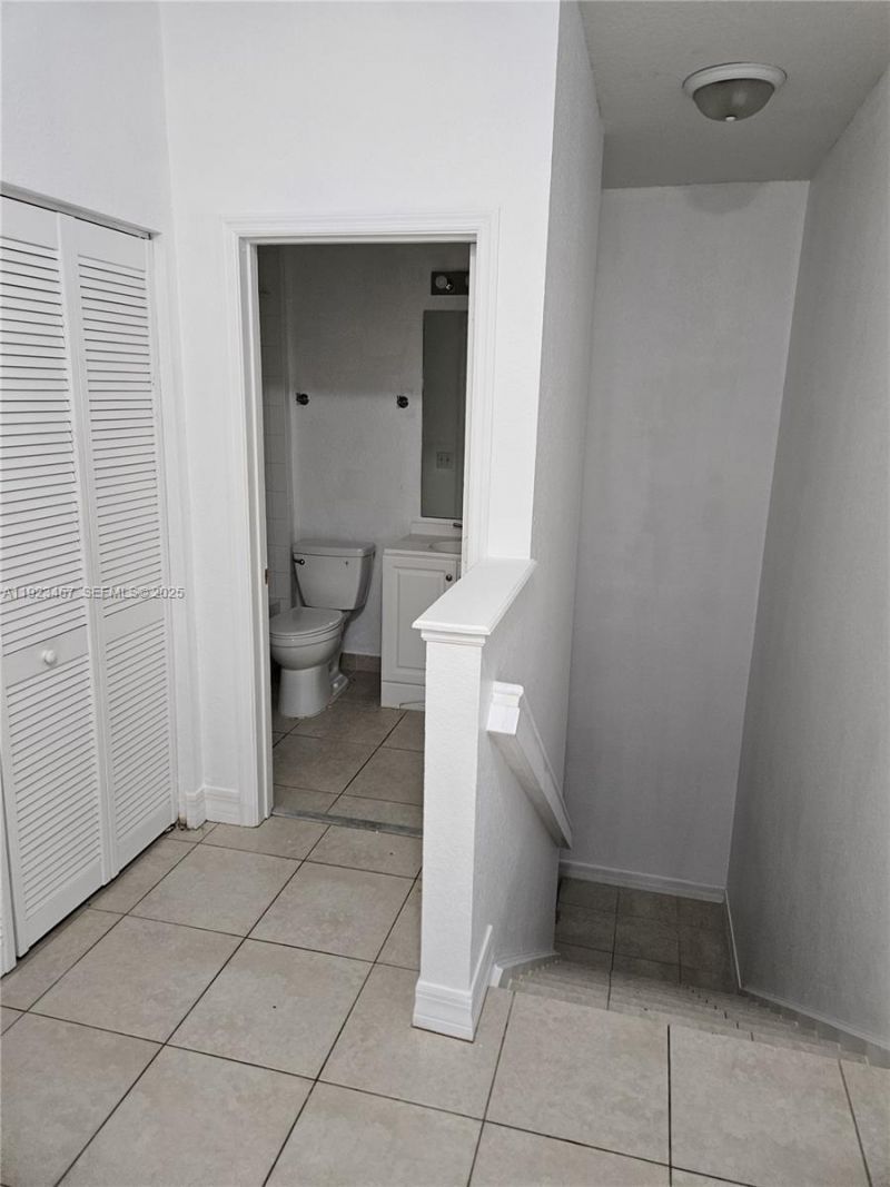 44 SE Sedona Cir, Unit 203, Stuart, FL 34994 Photo