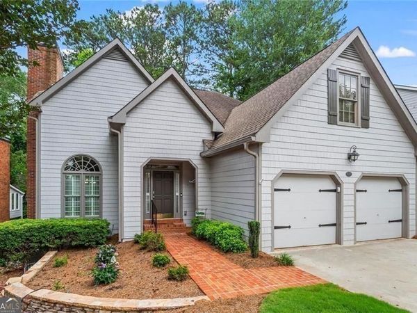 1605 Spinnaker Drive, Alpharetta, GA 30005