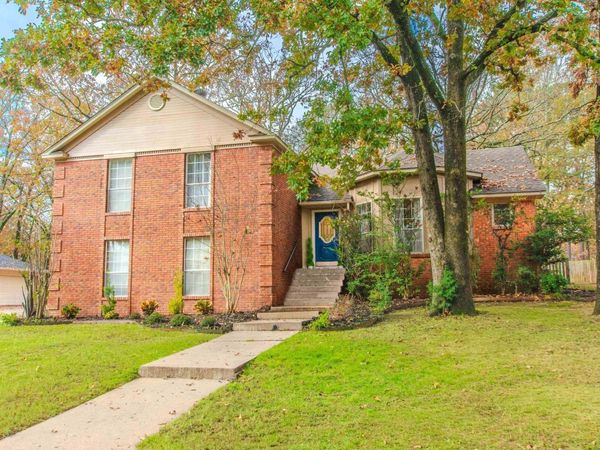 14 Braeswood Place, Maumelle, AR 72113