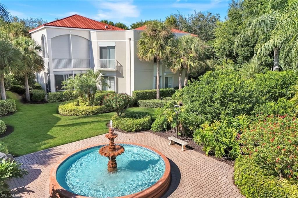 1560 Clermont Dr, Unit D-201, Naples, FL 34109 Photo