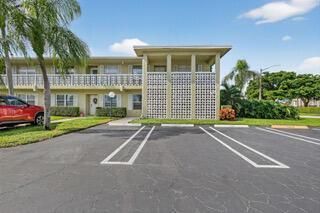 1101 Cactus Terrace, Unit 204, Delray Beach, FL 33445 Photo