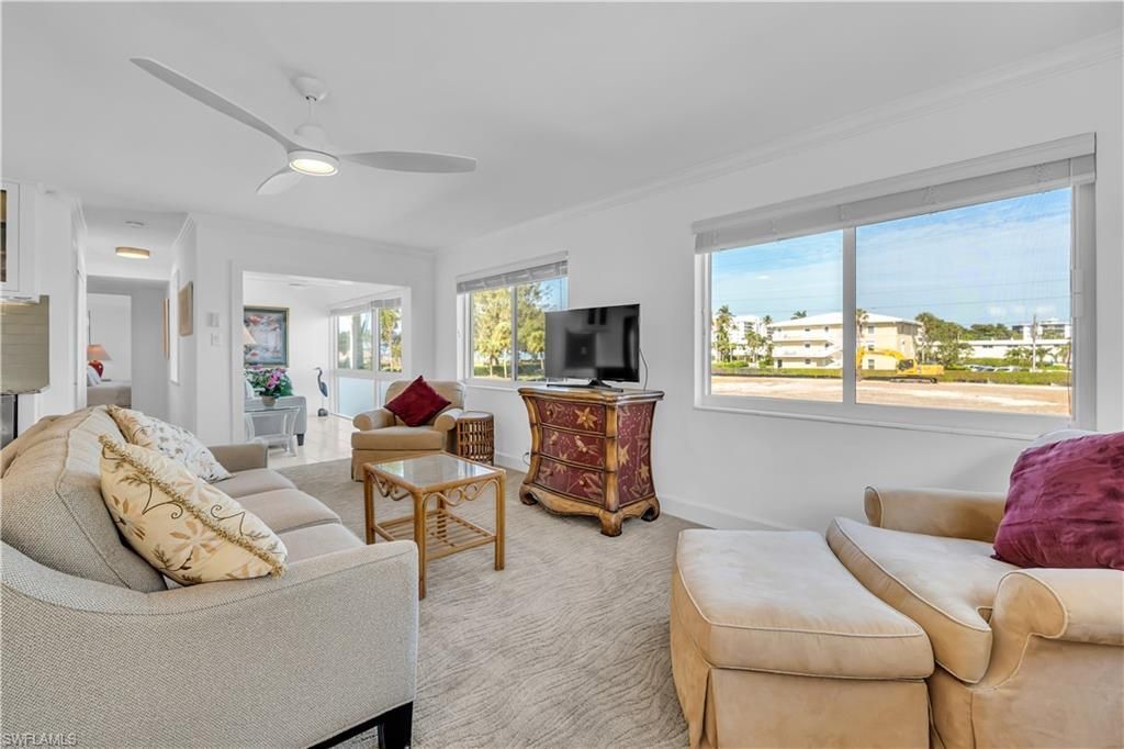 1950 Gulf Shore Blvd N, Unit 201, Naples, FL 34102 Photo