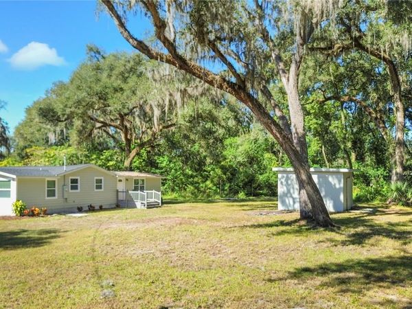 2716 BERDETTA STREET, LEESBURG, FL 34748