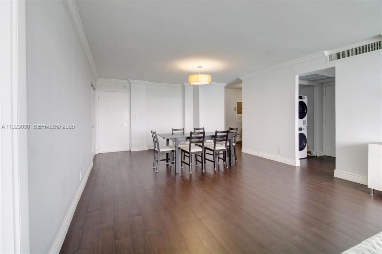 6770 Indian Creek Dr, Unit 6O, Miami Beach, FL 33141 Photo