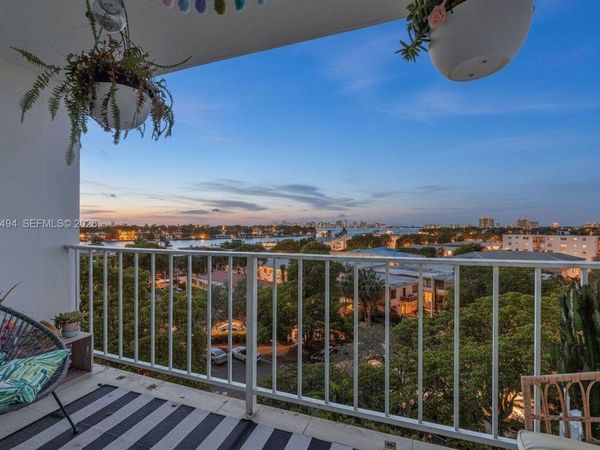 6900 Bay Dr, Unit 6B, Miami Beach, FL 33141