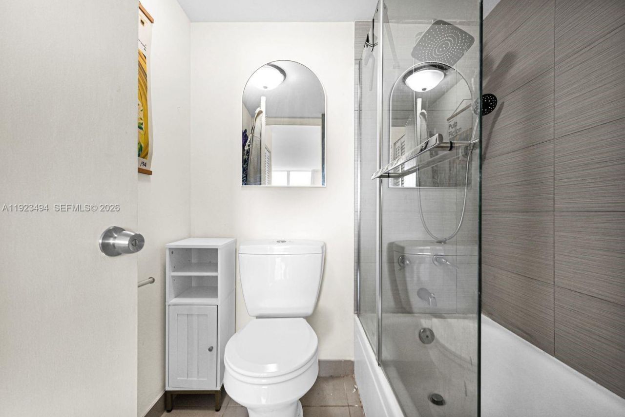 6900 Bay Dr, Unit 6B, Miami Beach, FL 33141 Photo