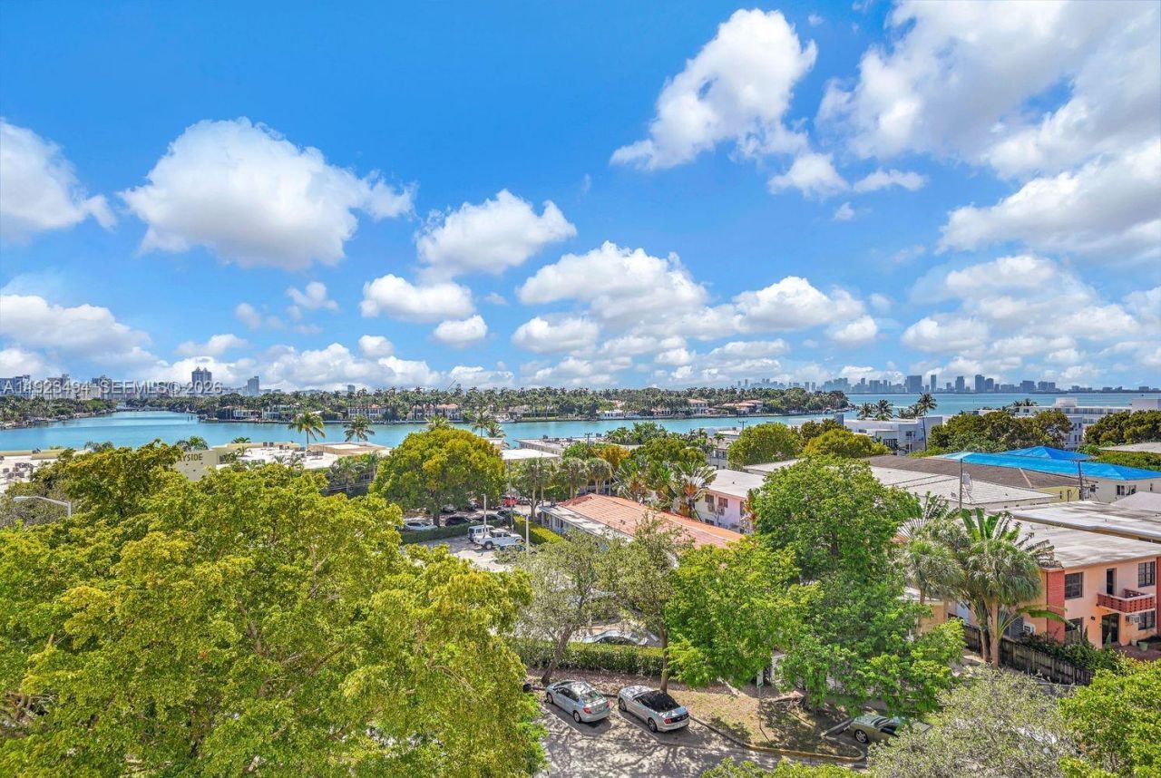 6900 Bay Dr, Unit 6B, Miami Beach, FL 33141 Photo