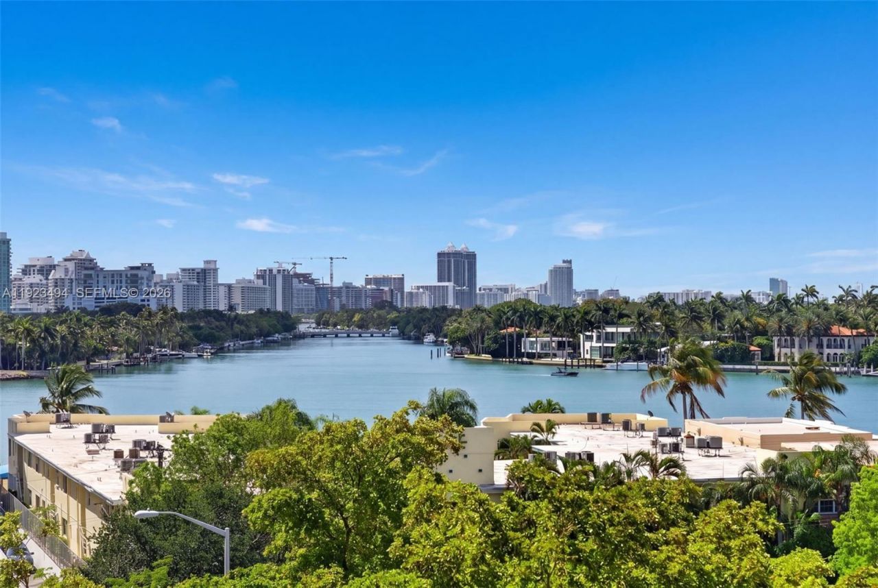 6900 Bay Dr, Unit 6B, Miami Beach, FL 33141 Photo