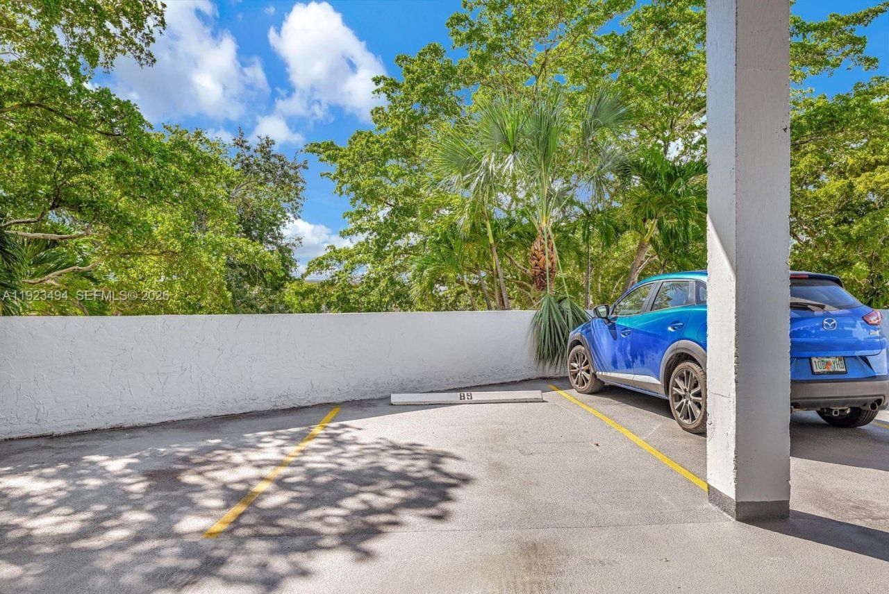 6900 Bay Dr, Unit 6B, Miami Beach, FL 33141 Photo